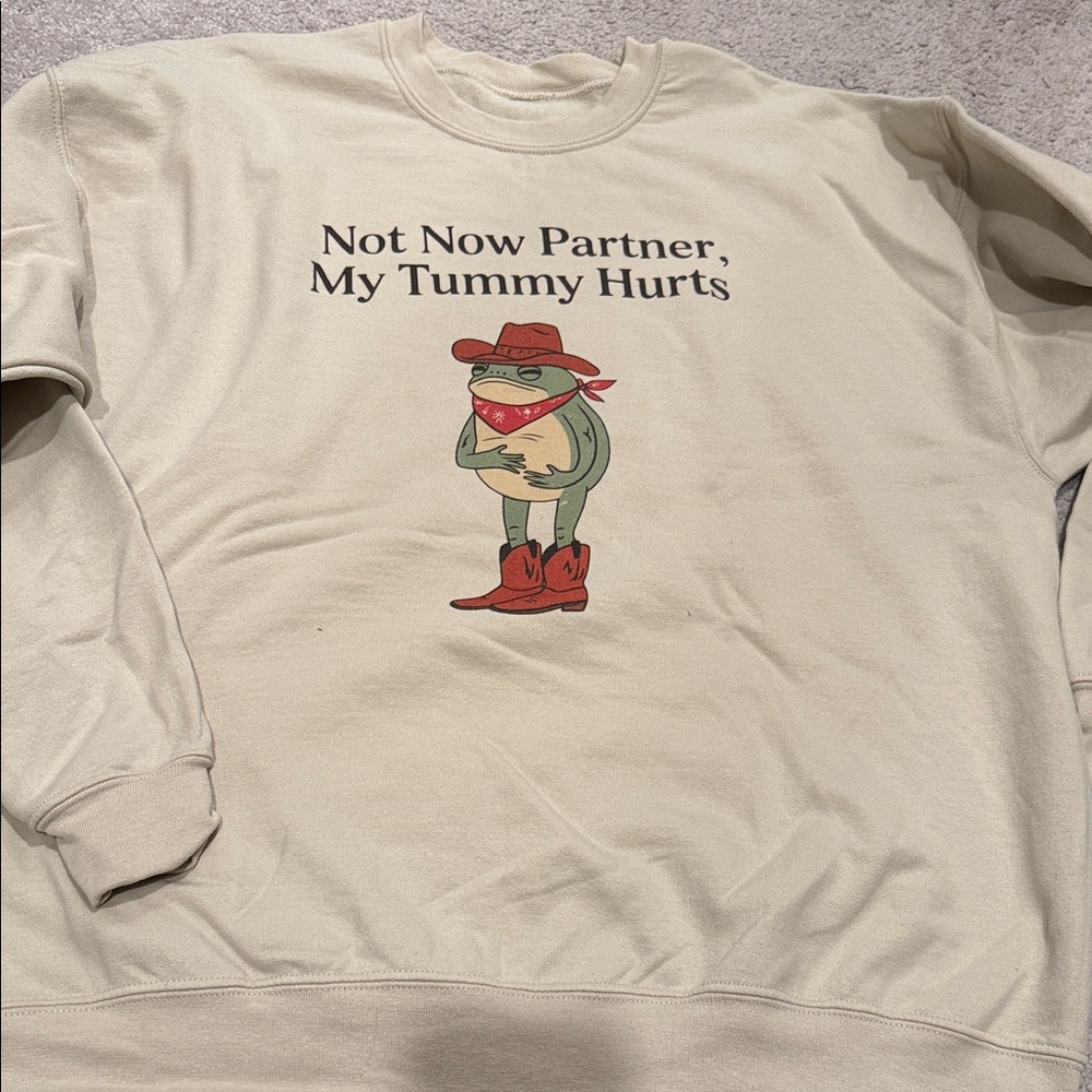 Hippie Runner XXL Sweatshirt with Frog Graphic